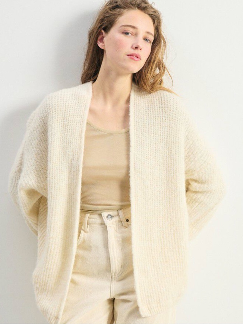 American Vintage Soft Open-Front Cream Knit Cardigan